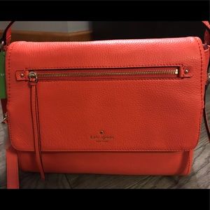NWT Coral Kate Spade Purse!